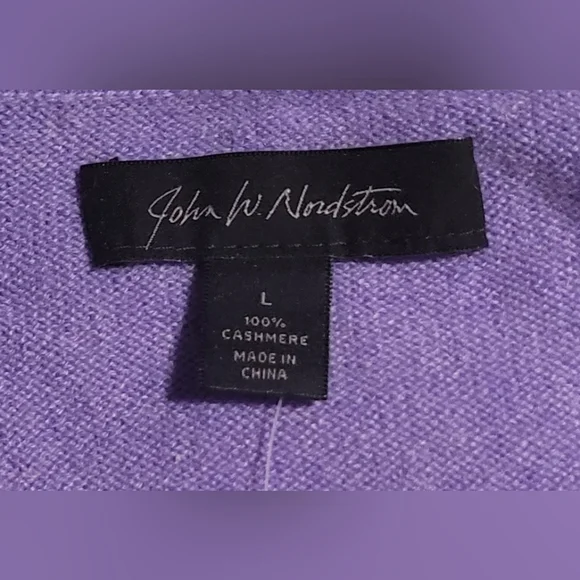 ​NWT John W. Nordstrom 100% Cashmere V-Neck Sweater - Lavender - Large